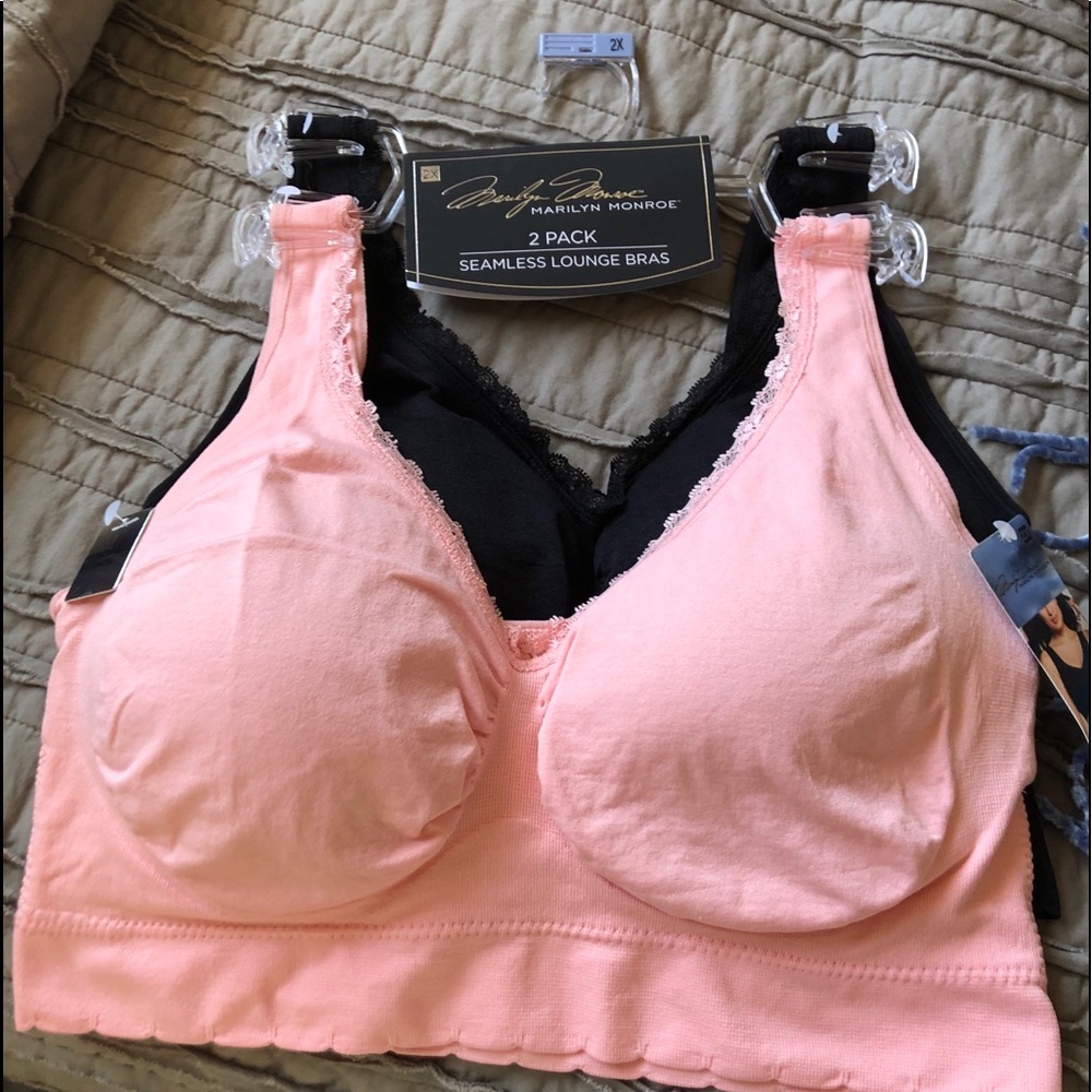 Brand New Marilyn Monroe 2pack Lounge Bras